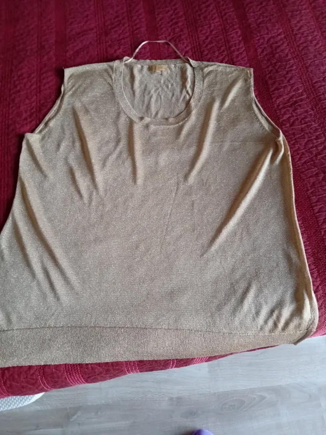 Top fiesta dorado brillante sin mangas