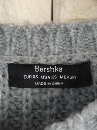 Jersey Bershka gris talla XS