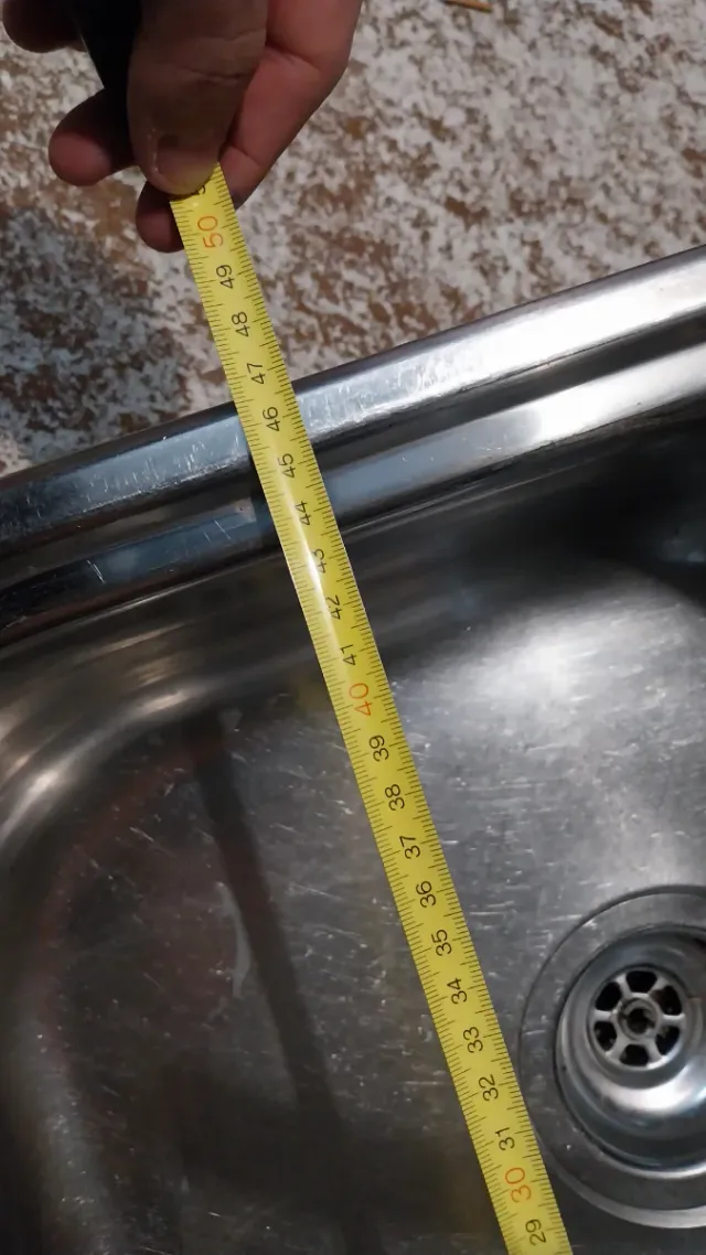 Fregadero Teka de acero inoxidable con grifo