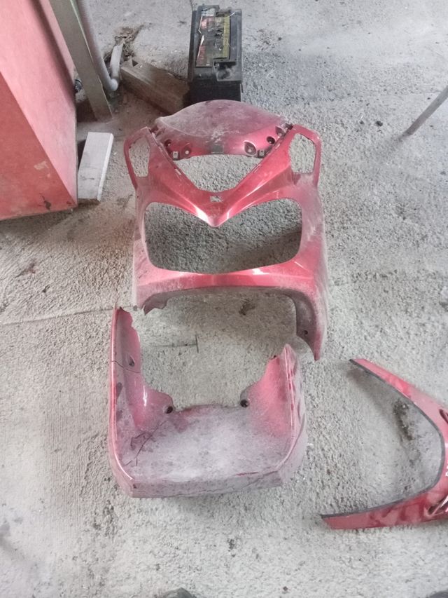 Carenado Daelim S2 125