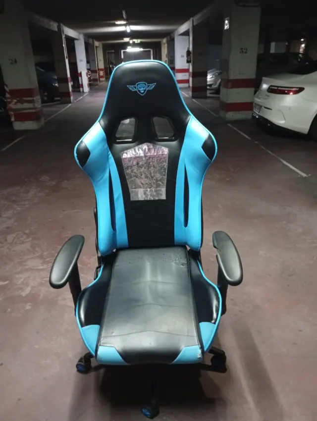 Silla Gaming Negra y Azul