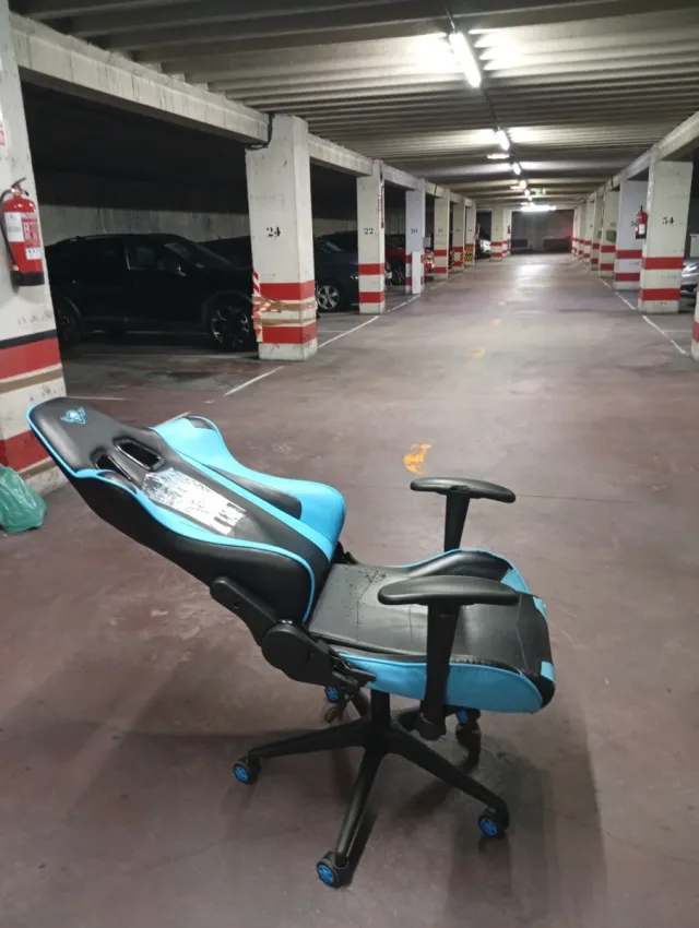 Silla Gaming Negra y Azul