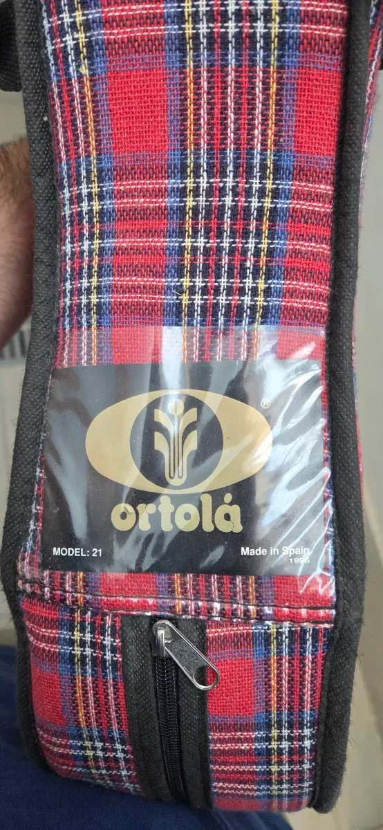 Guitarra Clásica Sonora C-16 + Funda