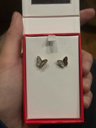Pendientes Guess Mariposa Dorados y Plateados