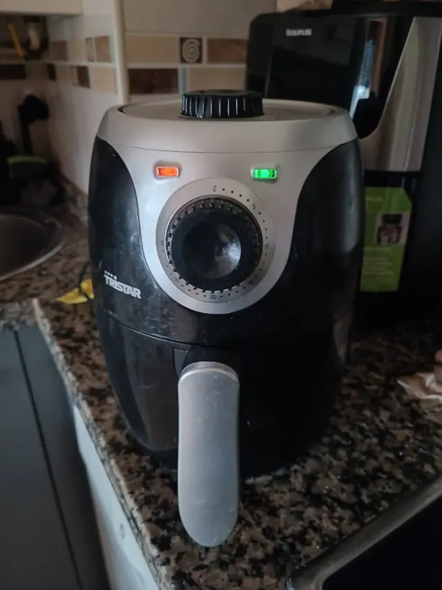 Freidora de aire Tristar