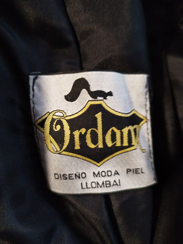 Pantalón de piel auténtica negro