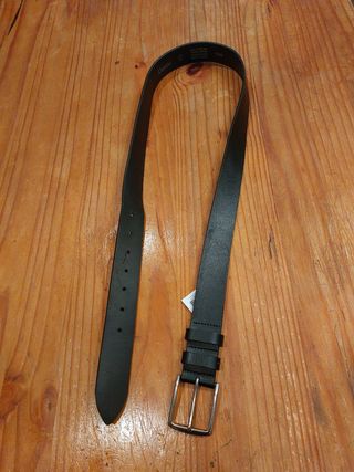 Cinturón Dustin Negro 110 cm