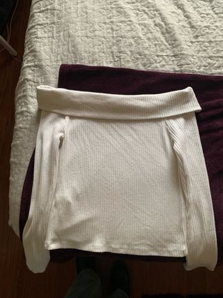 Top blanco de manga larga