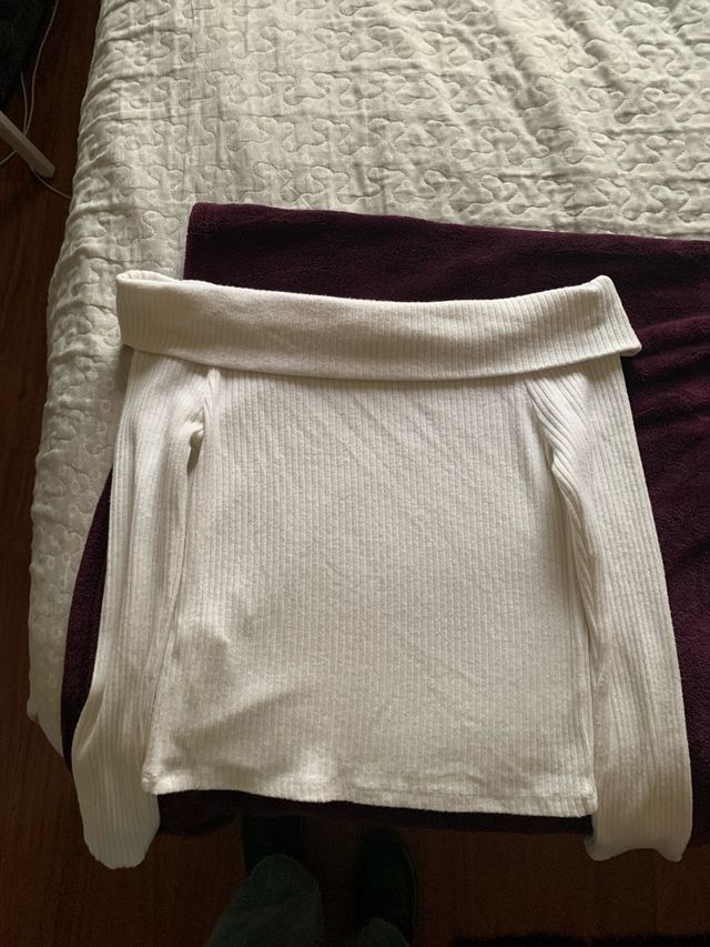 Top blanco de manga larga