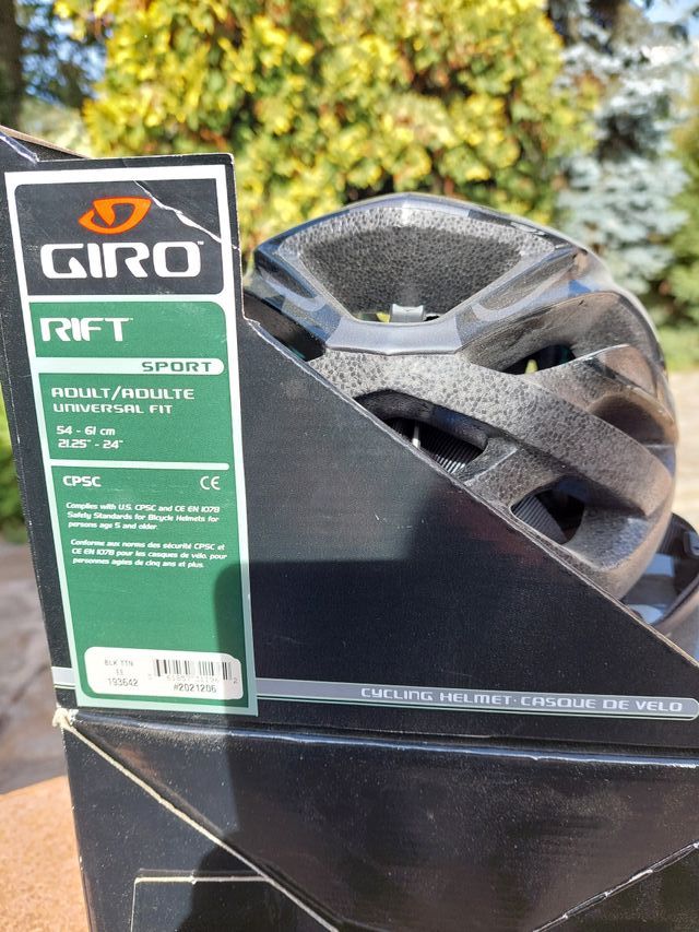 Casco Giro Negro Adulto