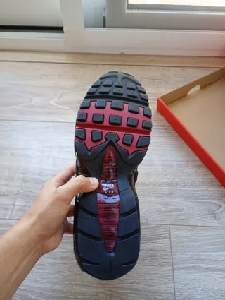 Nike Air Max 95 OG University Red