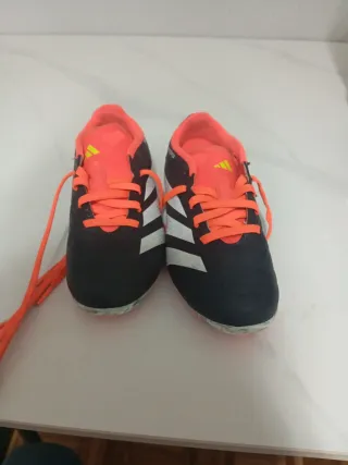Botas de fútbol Adidas Naranja y Negro