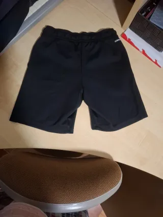 Pantalón Adidas Niños Negro talla 9- 10