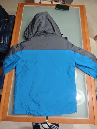 Cazadora juvenil azul y gris