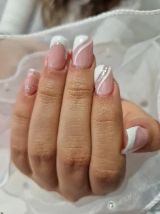Manicura y pedicura