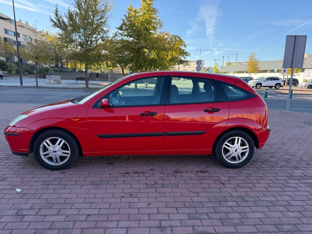 FORD FOCUS 1.8 TDCI GUIA 100CV