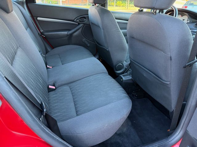 FORD FOCUS 1.8 TDCI GUIA 100CV