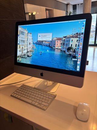 iMac 21.5 Plata