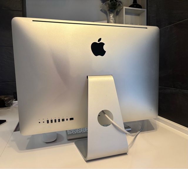 iMac 21.5 Plata