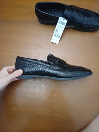 Mocasines negros nuevos