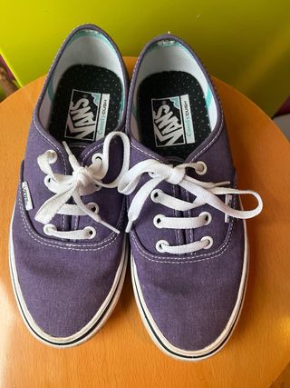 Zapatos Vans Authentic Unisex Morado
