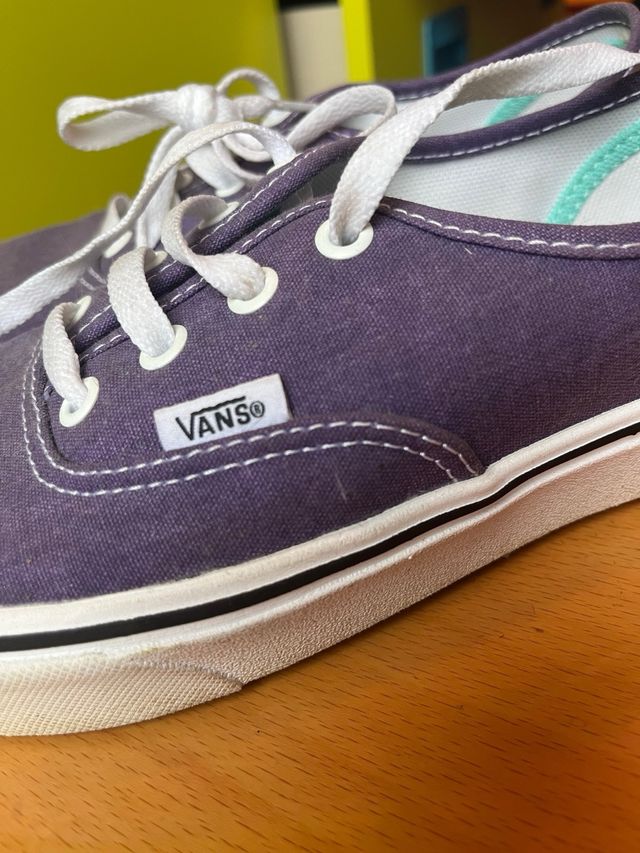 Zapatos Vans Authentic Unisex Morado