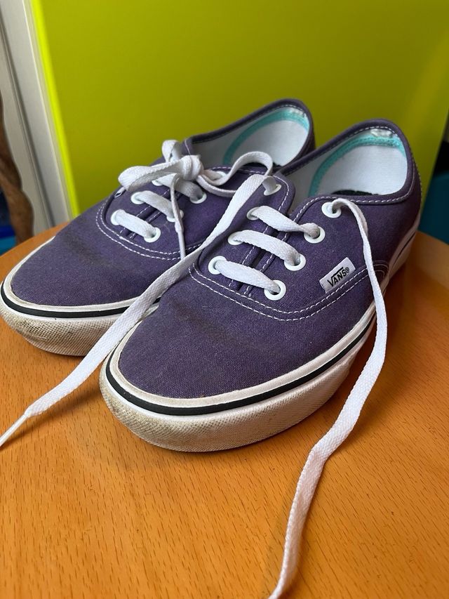 Zapatos Vans Authentic Unisex Morado