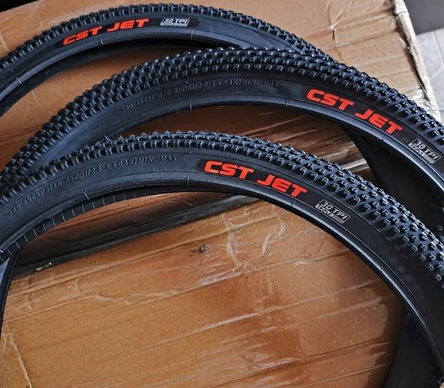 2 Cubiertas MTB 26 p. + 2 Cámaras Aire 26 p.