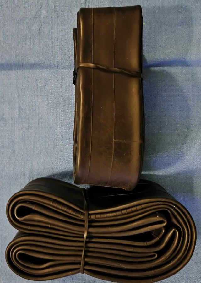 2 Cubiertas MTB 26 p. + 2 Cámaras Aire 26 p.