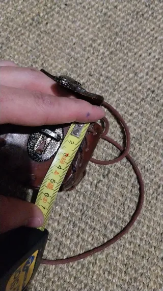 Bolso bellotero cuero pequeño con cordón