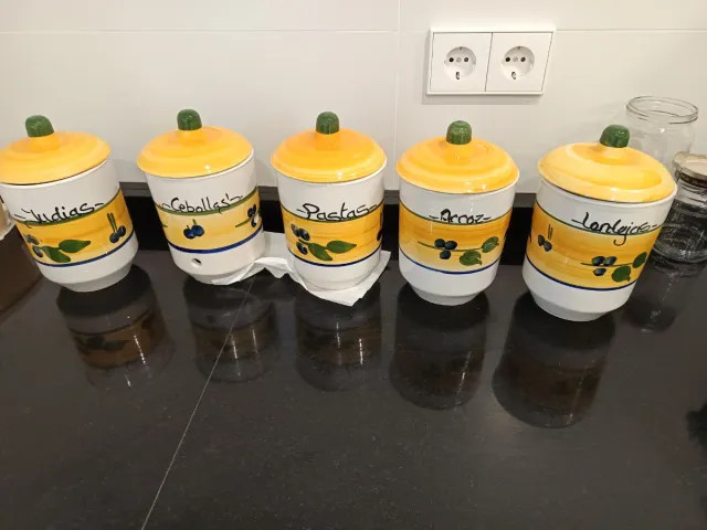 Botes de cerámica para comida