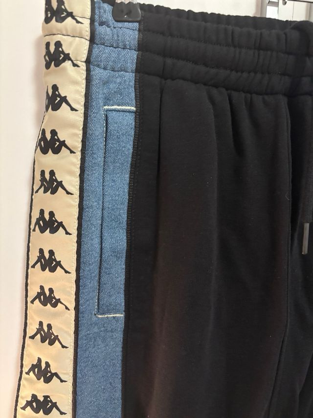 Pantalones Kappa negros y azules