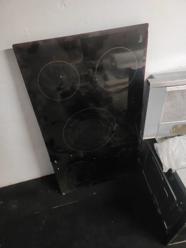 Vitrocerámica Teka 5 fuegos