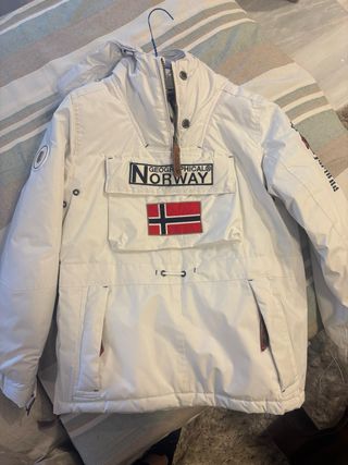 Chaqueta Geographical Norway Blanca talla 14Y