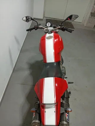 Ducati Monster 600 Roja
