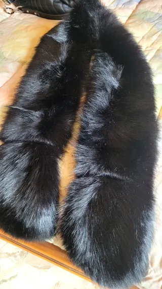 Pelliccia ecologica nera