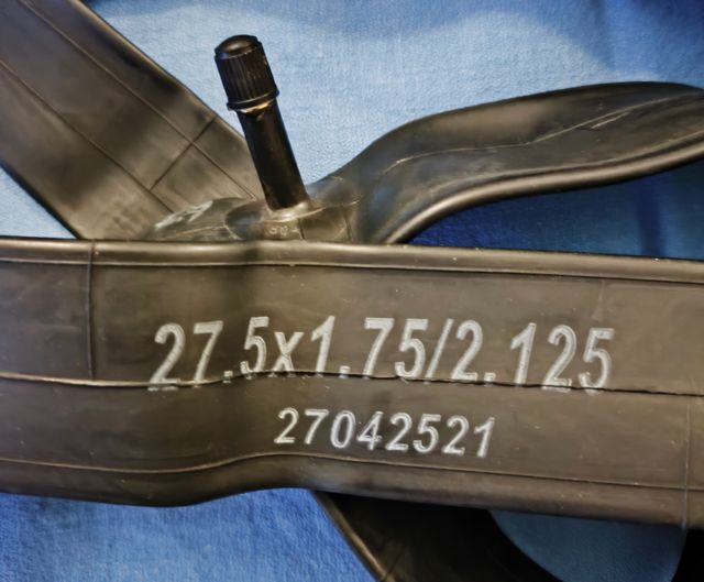 2 Cubiertas MTB 27,5 p. + 2 Cámaras Aire 27,5 p.