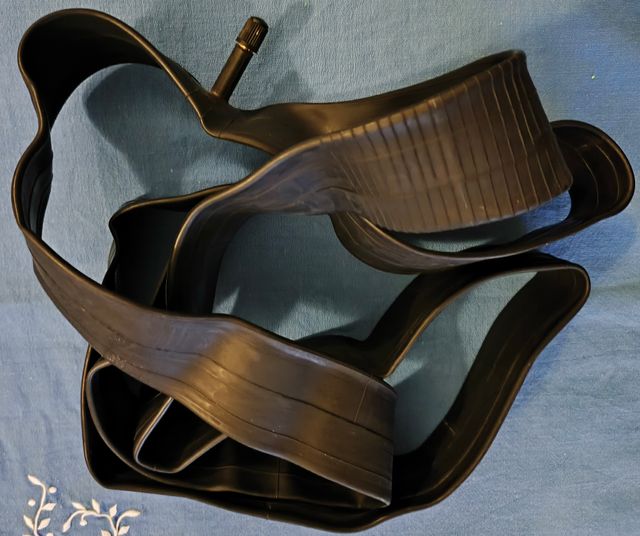 2 Cubiertas MTB 27,5 p. + 2 Cámaras Aire 27,5 p.