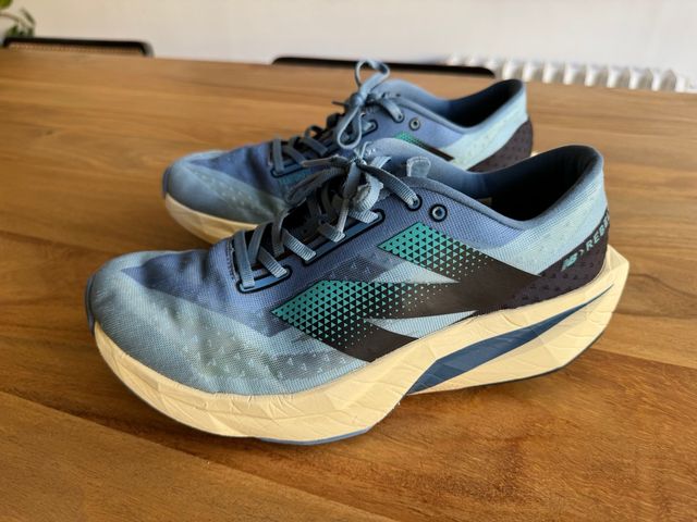 New Balance Rebel 43 azules