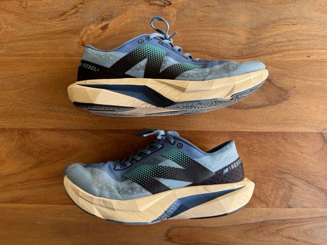 New Balance Rebel 43 azules