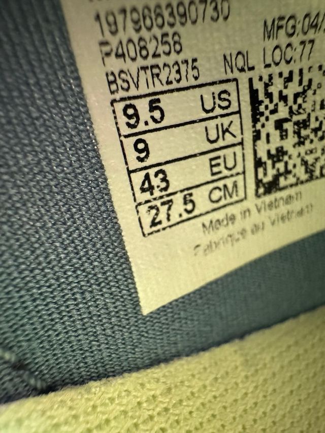 New Balance Rebel 43 azules