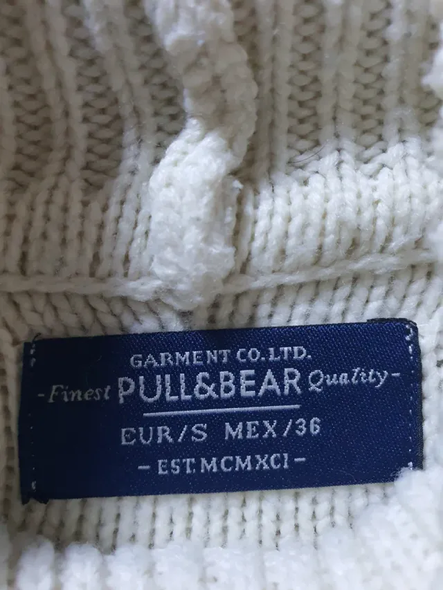 Jersey cuello alto Pull&Bear degradado