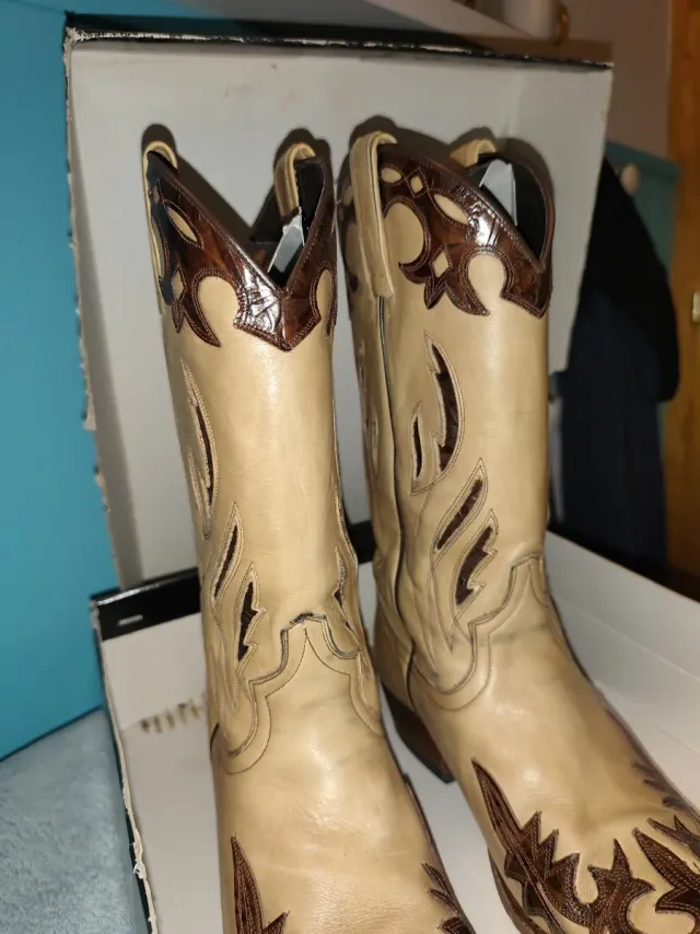 Botas SENDRA Beige y Marrón