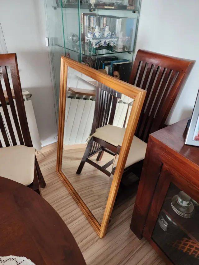 Espejo de madera y cristal 100x72 cm