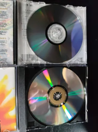 Bob Marley Legend + Uprising CDs