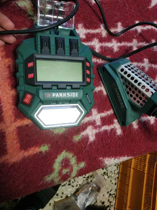 Stazione di saldatura Parkside in stagno