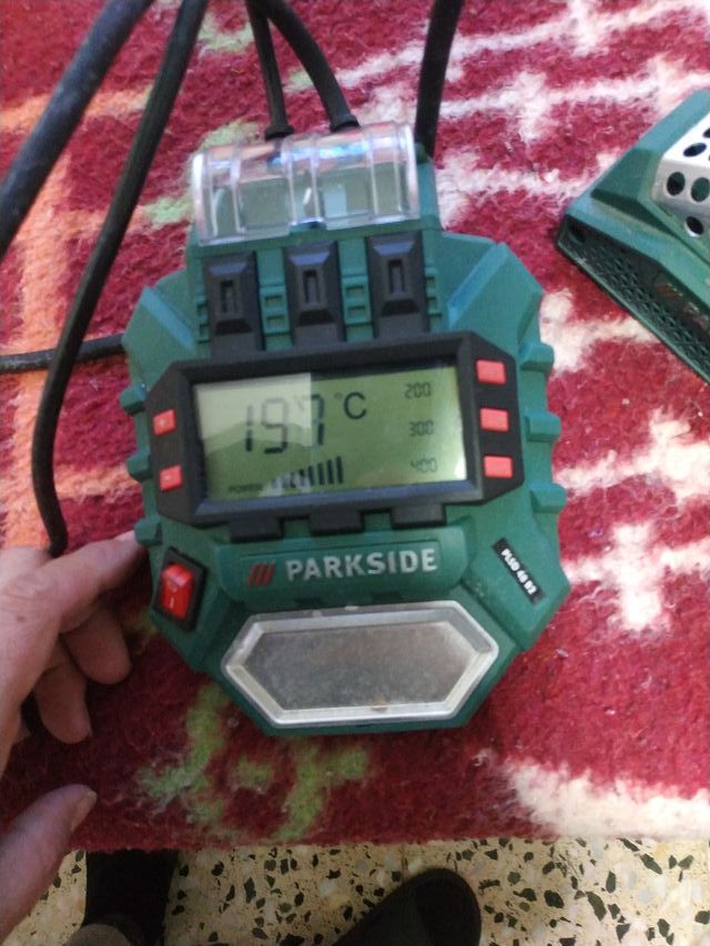 Stazione di saldatura Parkside in stagno