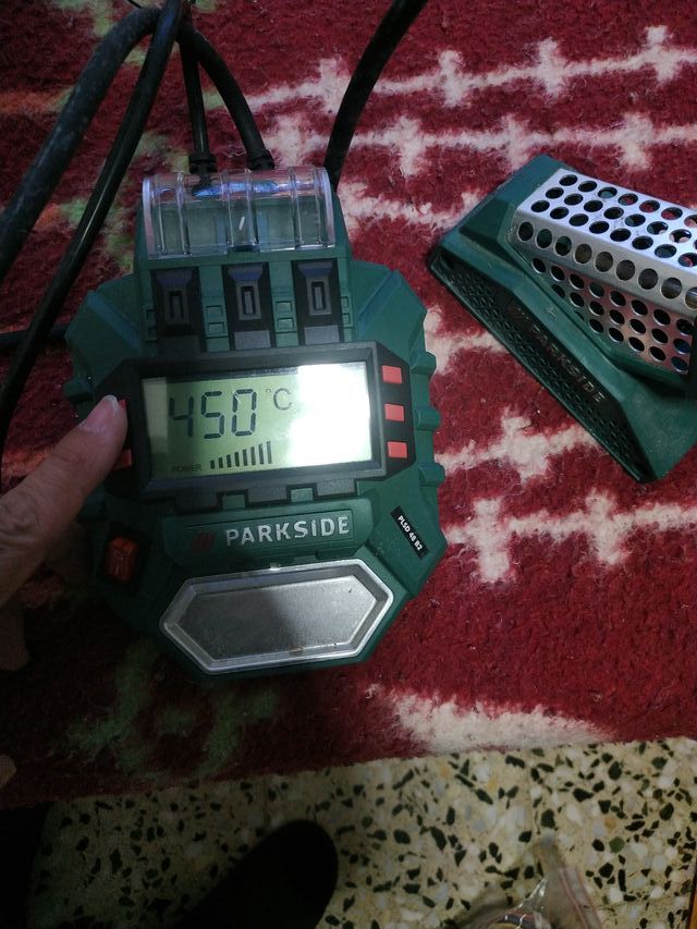 Stazione di saldatura Parkside in stagno