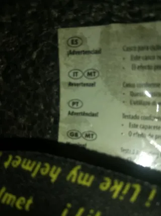 Casco de esquí multicolor