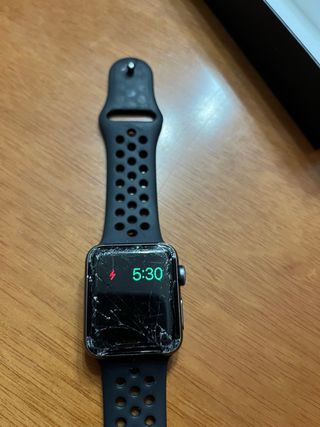Apple Watch Series 3 Nike 38mm pantalla rota